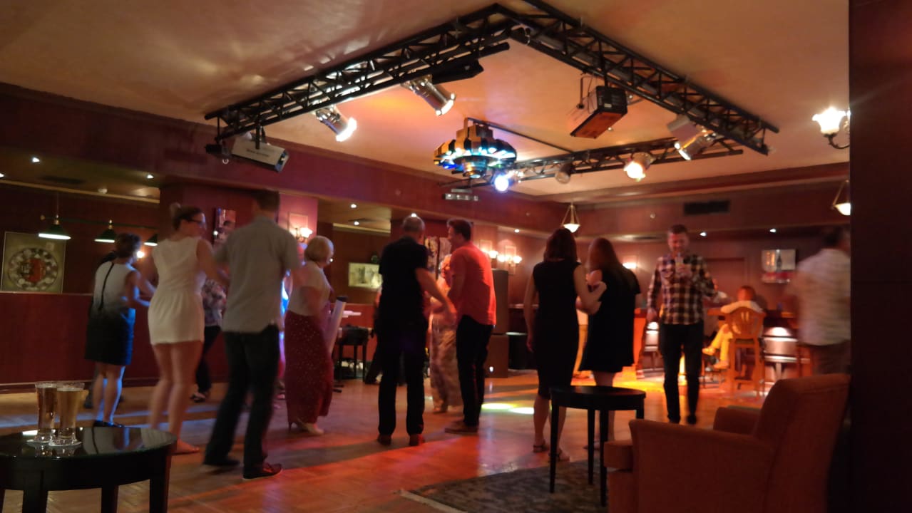 Longbar Premier Le Reve Hotel & Spa