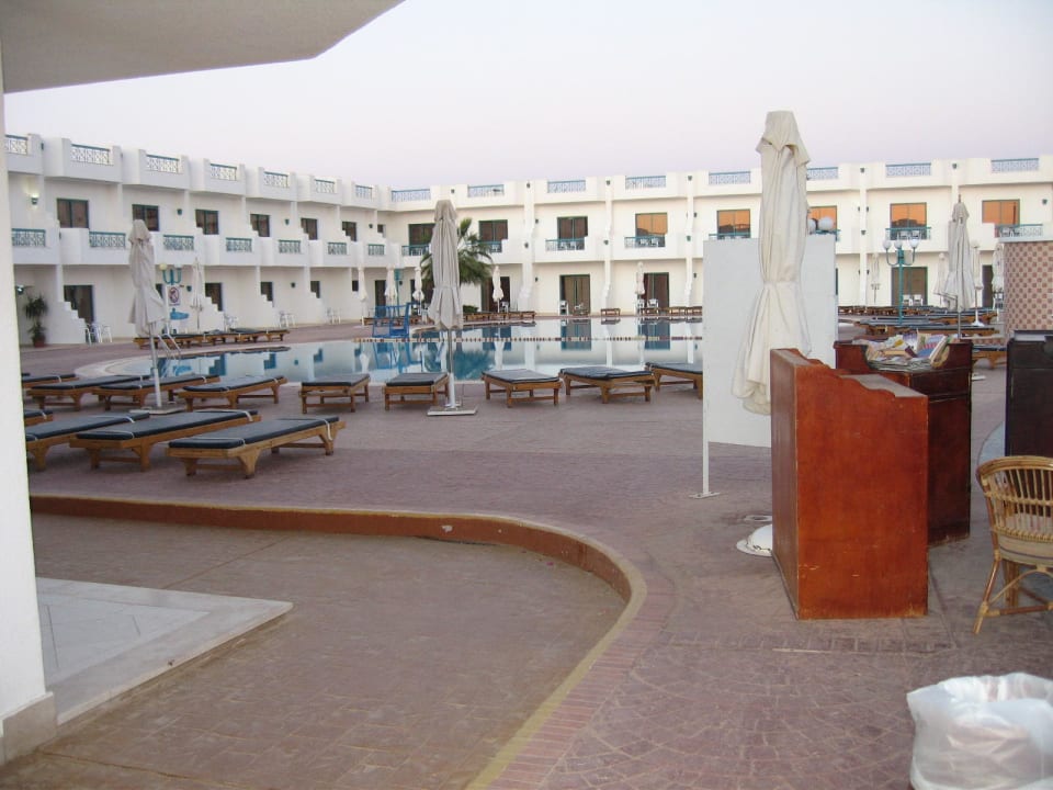 Basen Hotel Sharm Cliff Resort