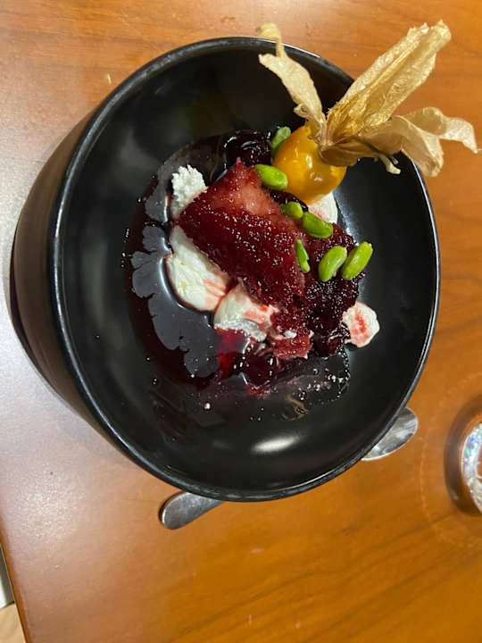 Gastro Acanthus Cennet Barut Collection