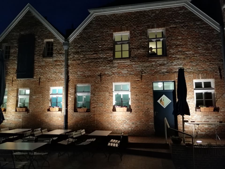 Außenansicht Hotel Hohes Haus