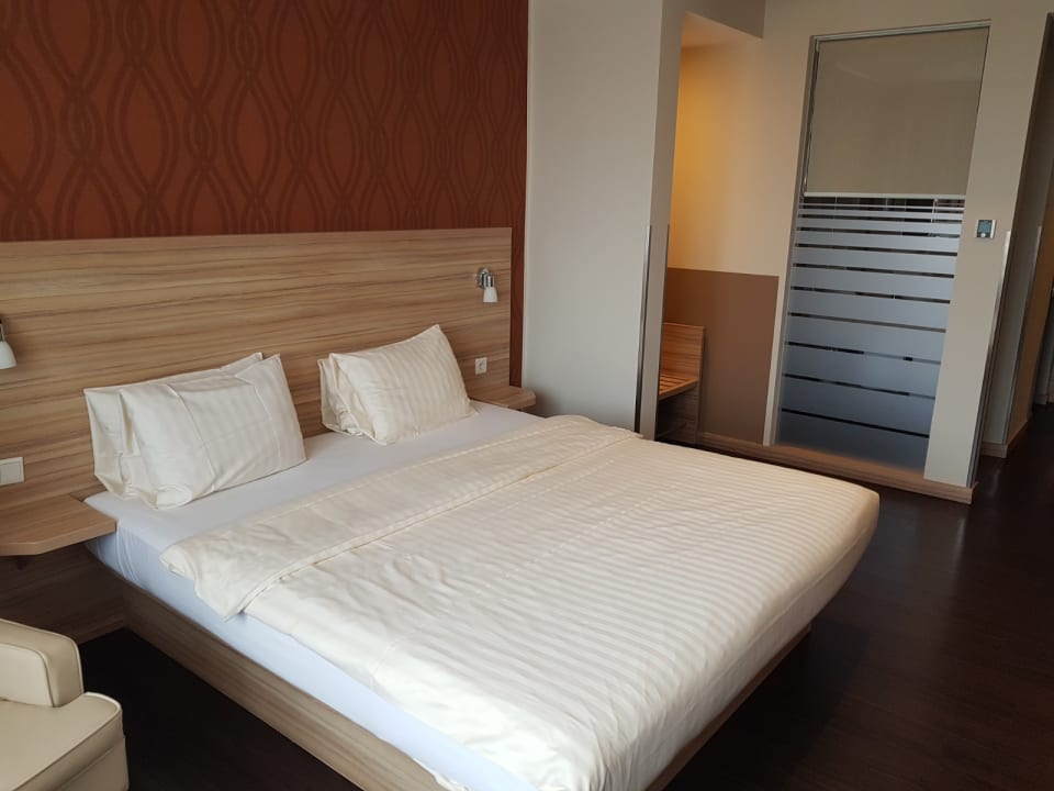Zimmer Star G Hotel Premium Dresden im Haus Altmarkt