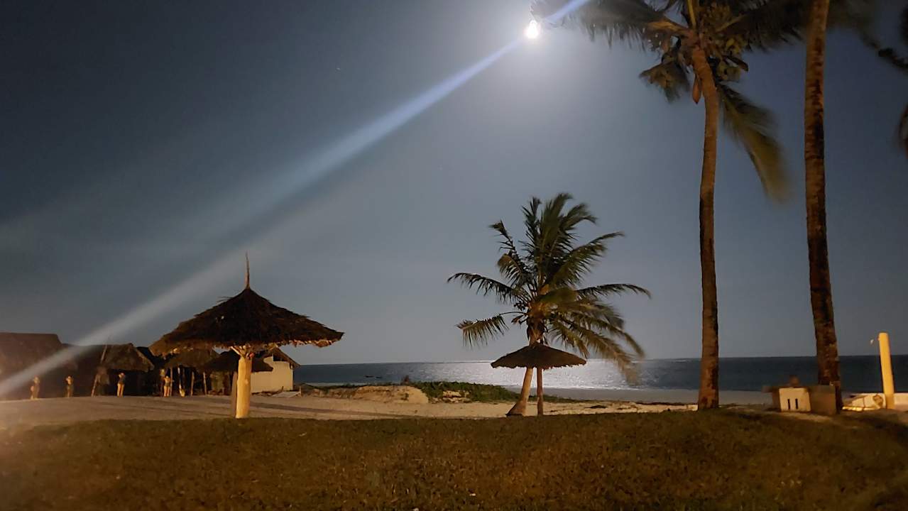 Strand Neptune Village Beach Resort & Spa