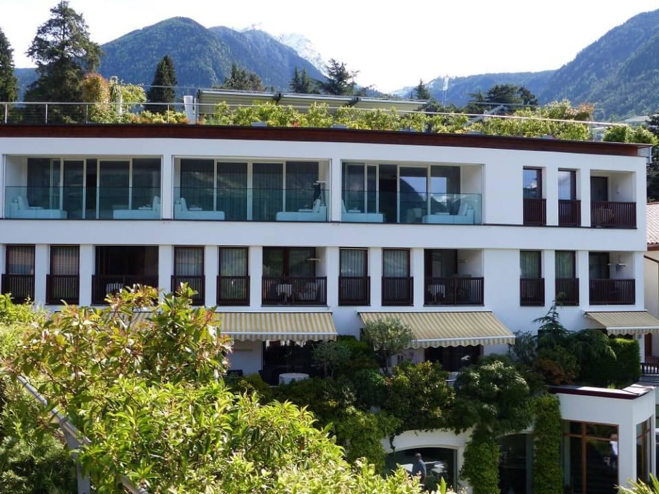 Das Hauptgebäude Hotel Ansitz Plantiz