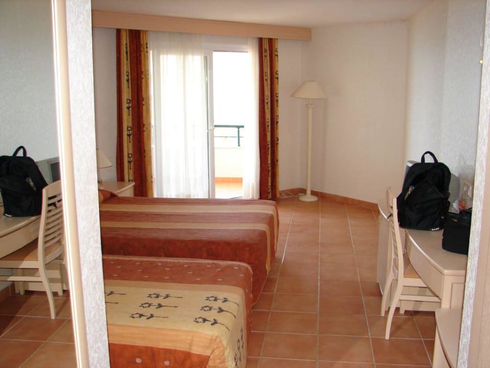 Zimmer 1 Aska Hotel Just in Beach