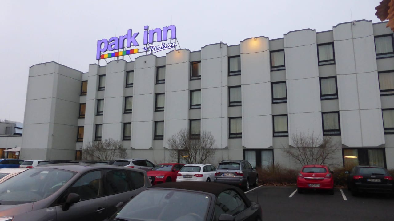 Von außen Select Hotel Hamburg Nord