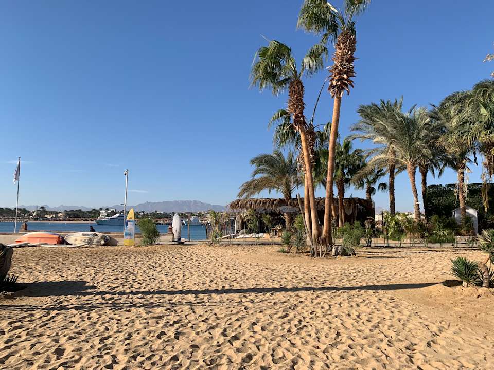 Strand Fort Arabesque Resort, Spa & Villas