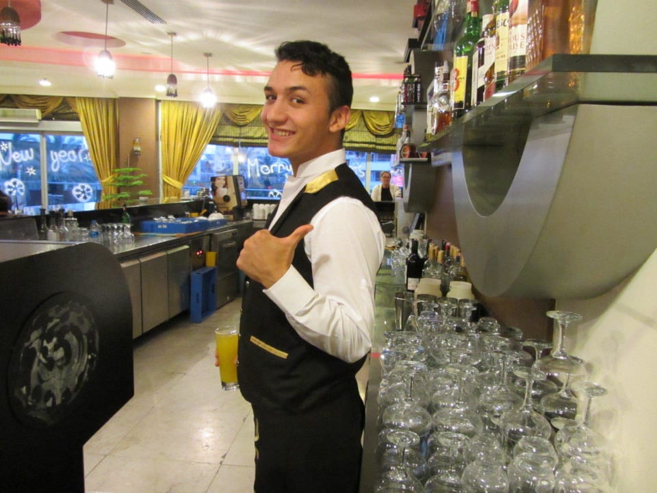 Hüseyin netter Kellner Alaiye Resort & Spa