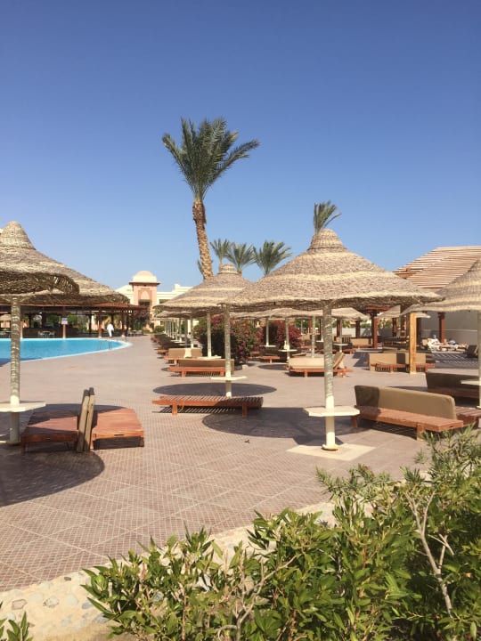 Pool Serenity Alpha Beach