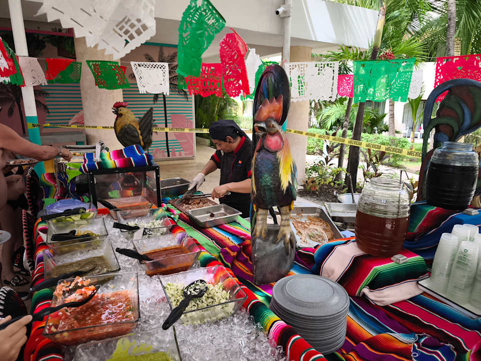 Gastro Viva Azteca by Wyndham - All Inclusive Resort