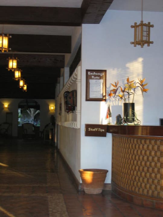 Rezeption Hotel Pinewood Beach Resort & Spa