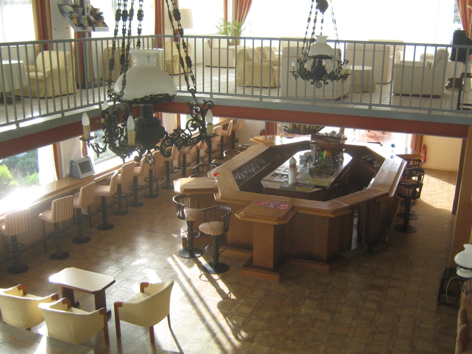 Bar Hotel Istron Bay