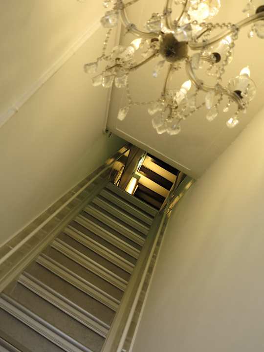Erste Treppe zur Rezeption Hotel Prinsenhof Amsterdam