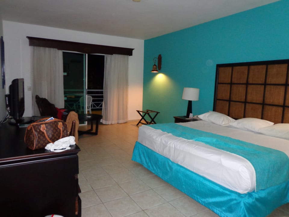 Doppelzimmer Deluxe mit Meerblick Royalton Splash Punta Cana