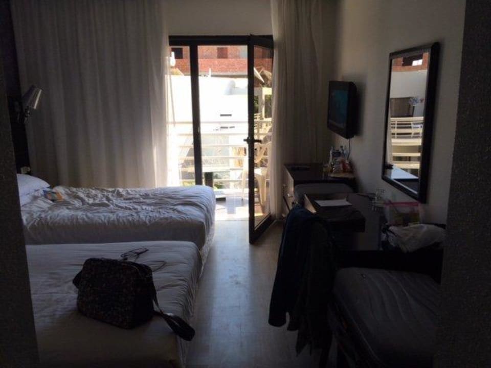 Genügen Platz und Modern eingerichtet Seagull Beach Resort