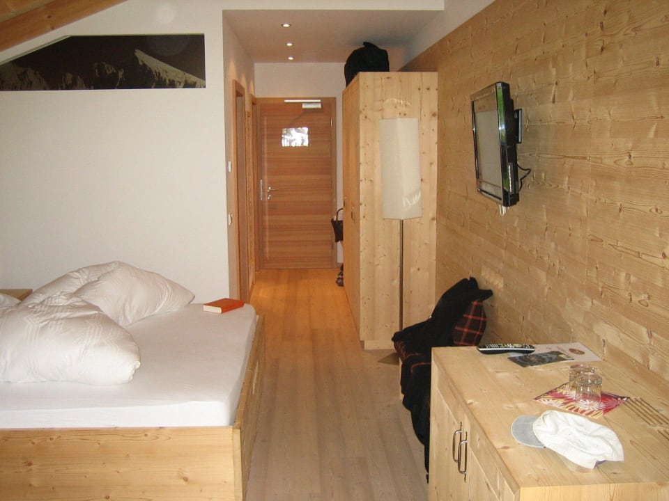 Blick Richtung Tür & Bad Hotel Vigilerhof