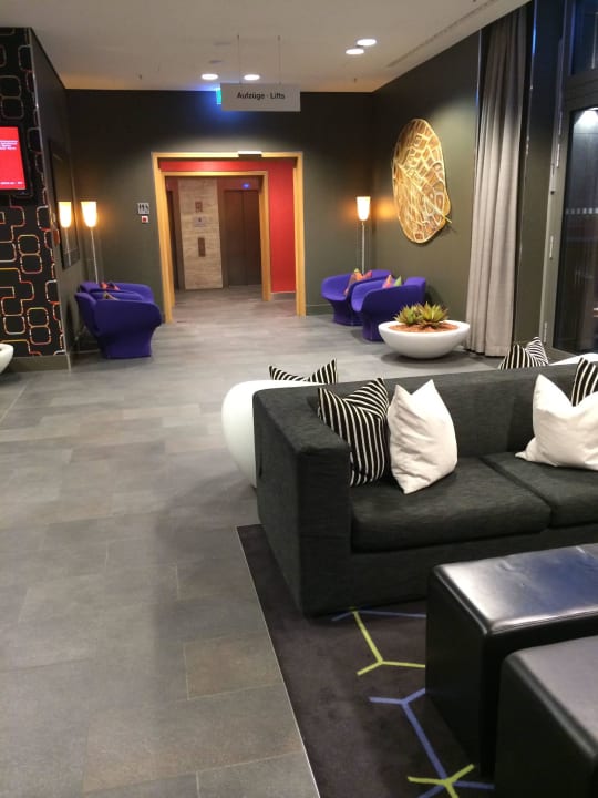 Lobby Adina Apartment Hotel Berlin Hackescher Markt