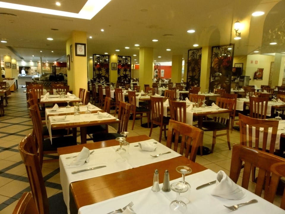 Blick in den Speisesaal Alua Suites Fuerteventura