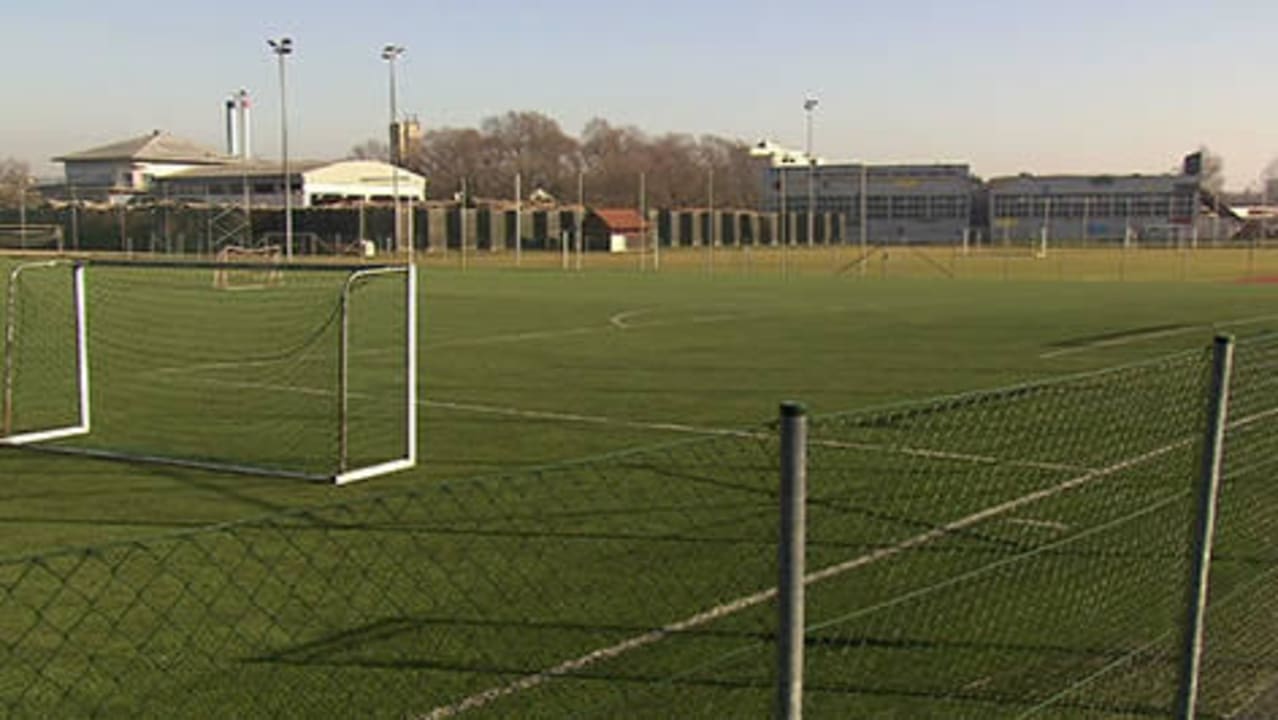 Naturrasenplatz Sommer Sporthotel Aktivpark Güssing