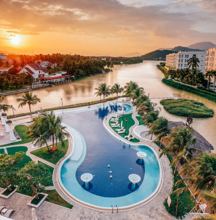 Pool Champa Island Nha Trang Resort Hotel & Spa