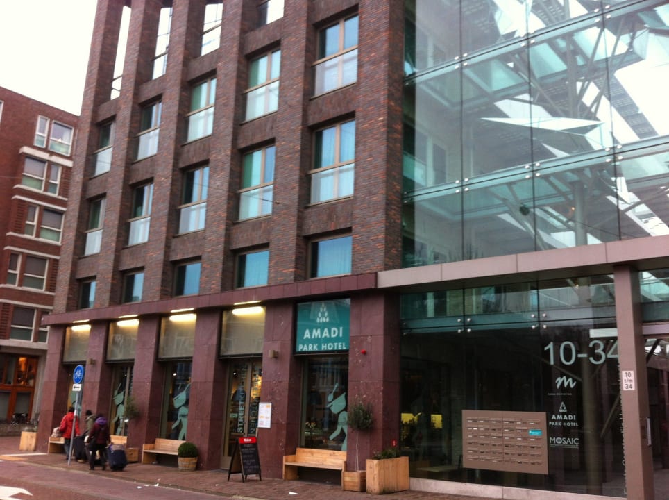 Eingang Hotel Mosaic