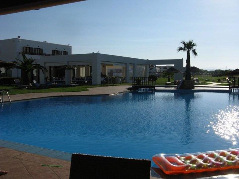 Z widokiem na restaurację Hotel Geraniotis Beach