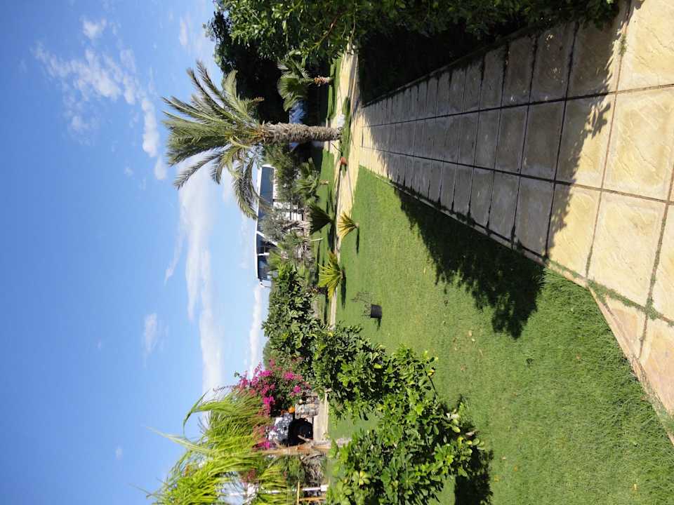 Alejki Crystal Rocks Bungalows