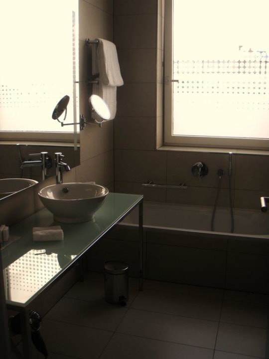 Badezimmer Vienna House by Wyndham Andel's Berlin