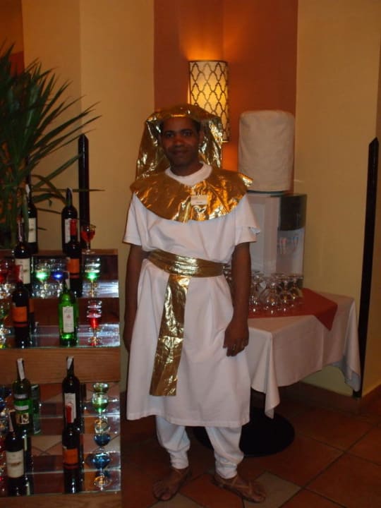 Kellner Ahmed - jak se mas Jaz Makadi Saraya Resort