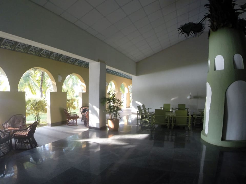 Lobby Club Palm Bay