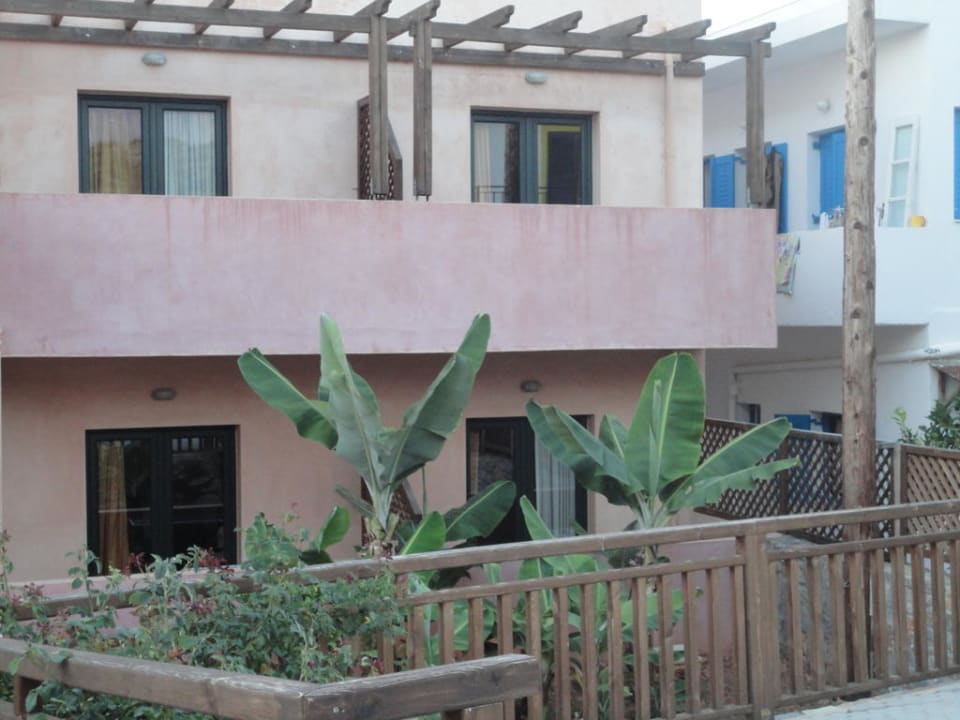Budynki hotelowe Vasia Resort & Spa