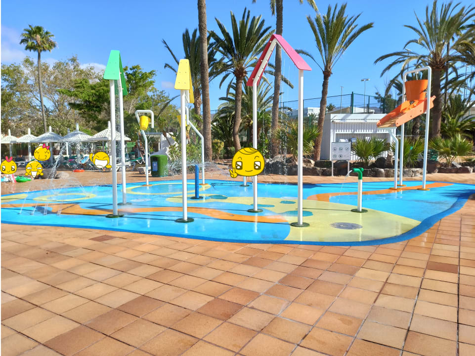 Pool Abora Interclub Atlantic by Lopesan Hotels