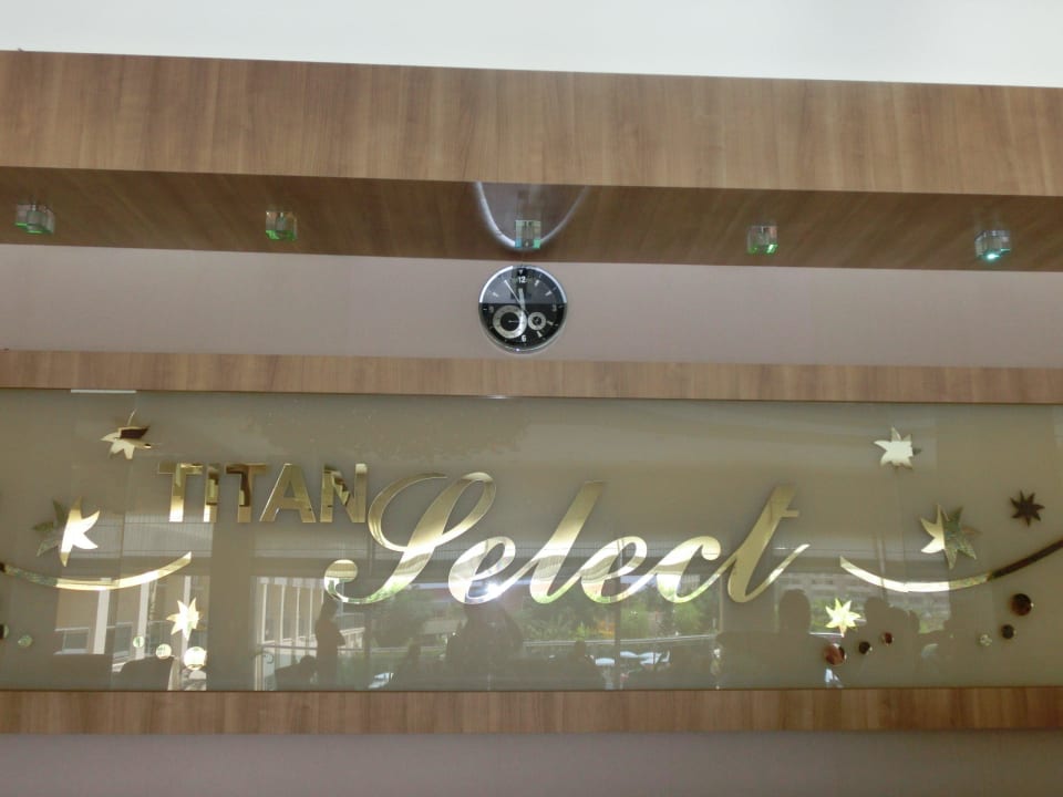 Super Hotel! Solivia Hotel