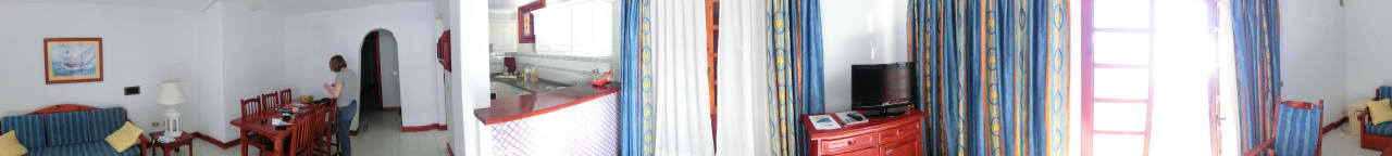 Verwirrendes 360° Bild vom Wohnzimmer Parque Santiago IV Official