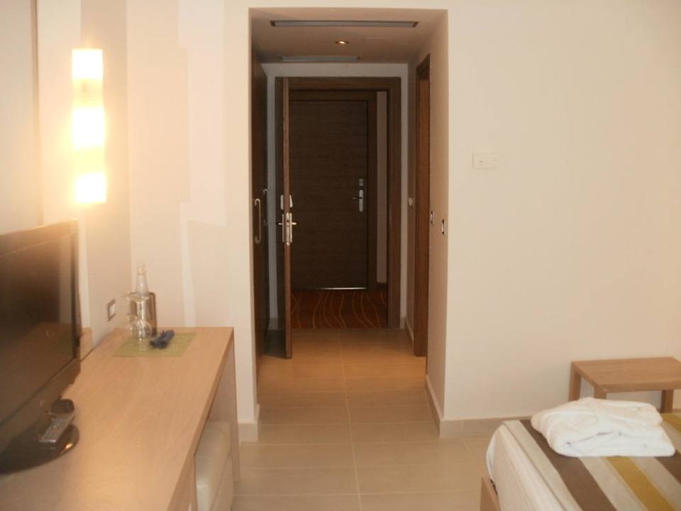 Eleon Atlantica Eleon Grand Resort, Tragaki