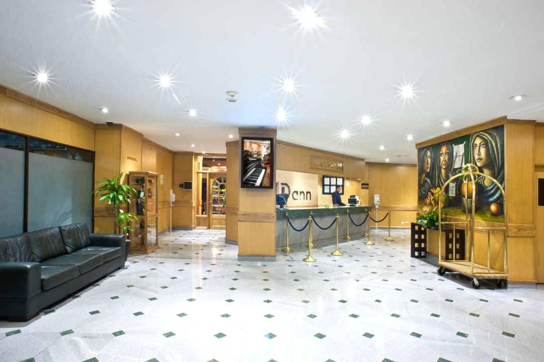Lobby Hotel Dann Norte Bogota
