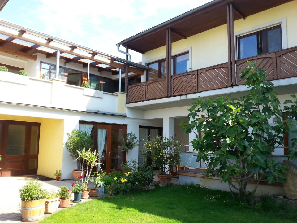 Garten Gästehaus Weinhandl