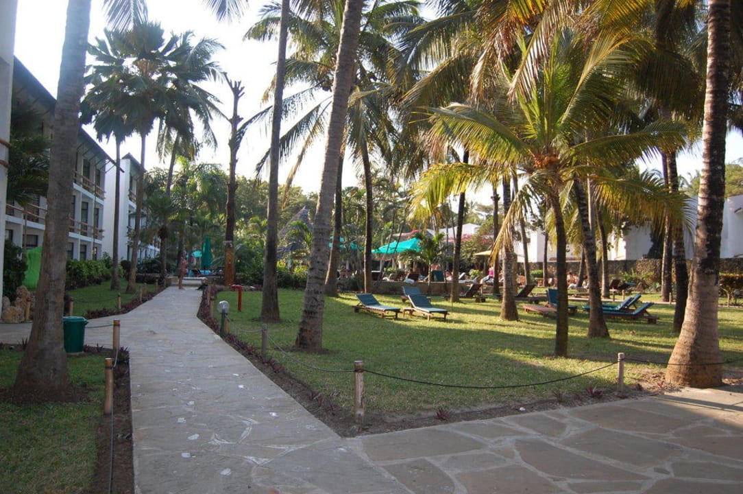 Außenanlage Hotel Traveller's Club