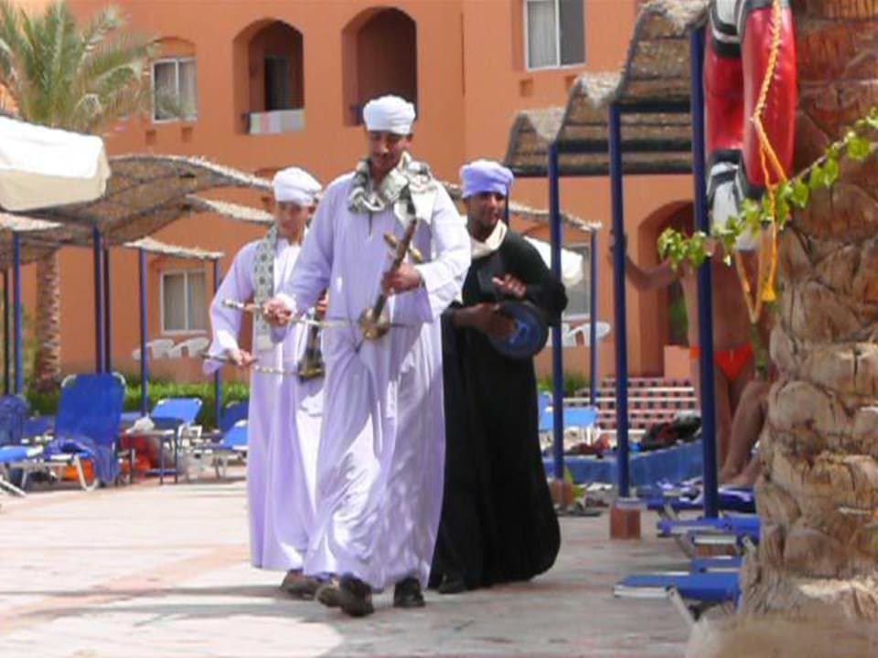 Ägyptische Musikanten am Pool Jaz Makadi Oasis Resort