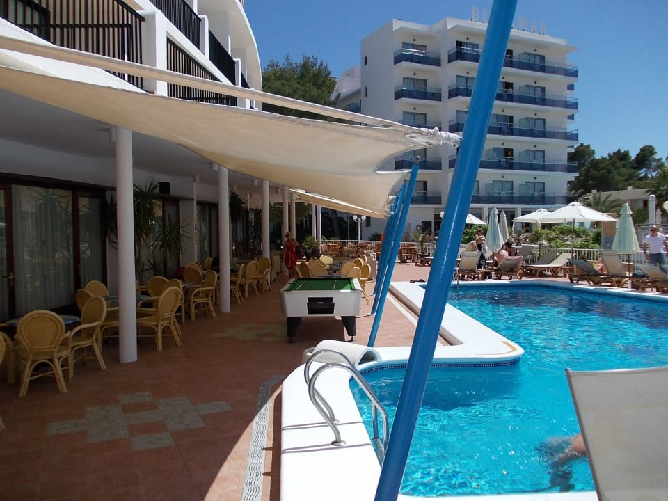 Pool & Bar Hotel Osiris