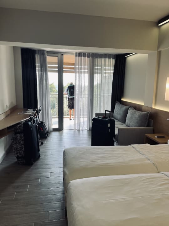 Zimmer Blue Dolphin Resort Hotel
