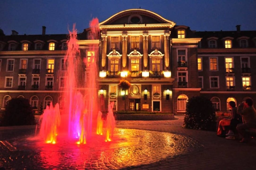 Dom Zdrojowy nocą Dom Zdrojowy