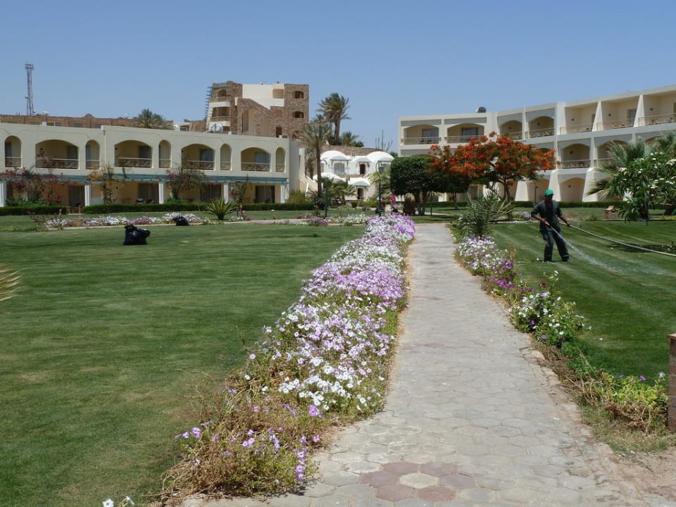 Gartenanlage Brayka Bay Resort