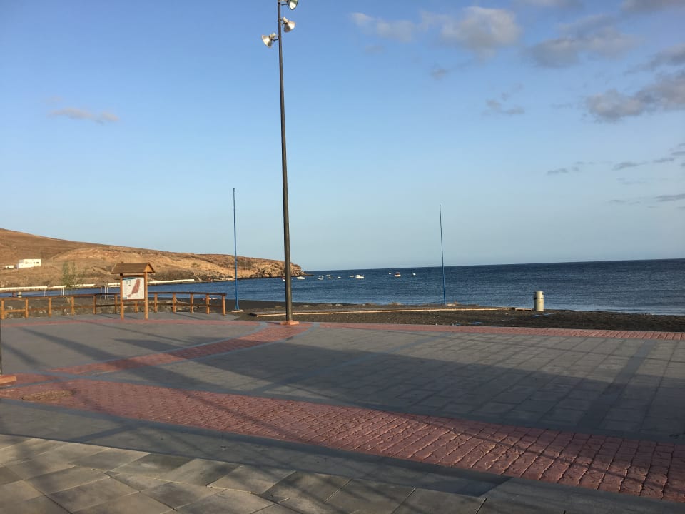 Strand R2 Romantic Fantasia Suites - Adults only