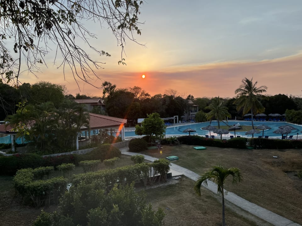 Pool Sol Turquesa Beach