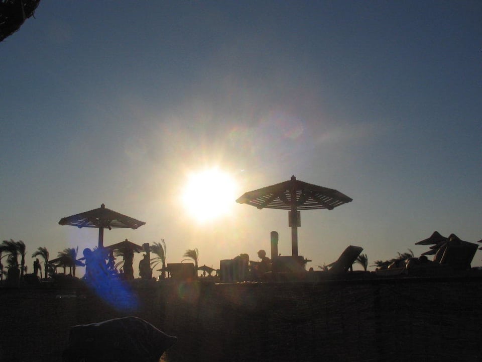 Закат Riviera Aqua Park Resort