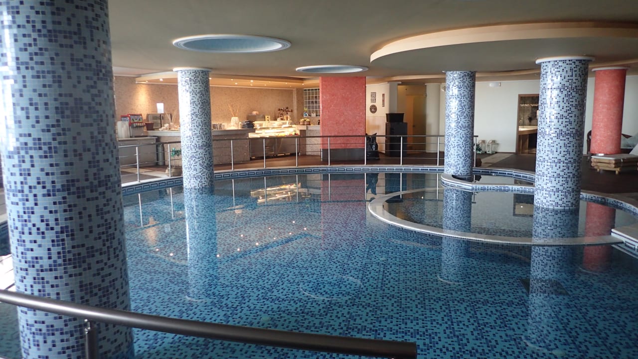 Pool Hotel Kalithea Horizon Royal