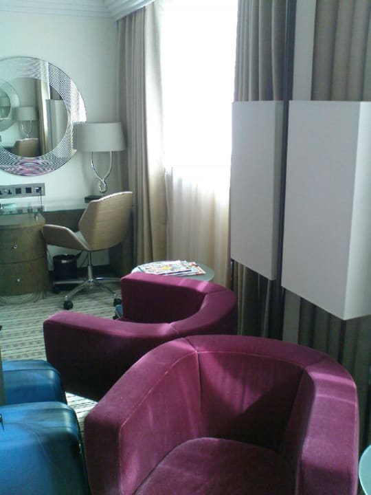 Eines der beiden Standarddoppelzimmer The Marylebone Hotel