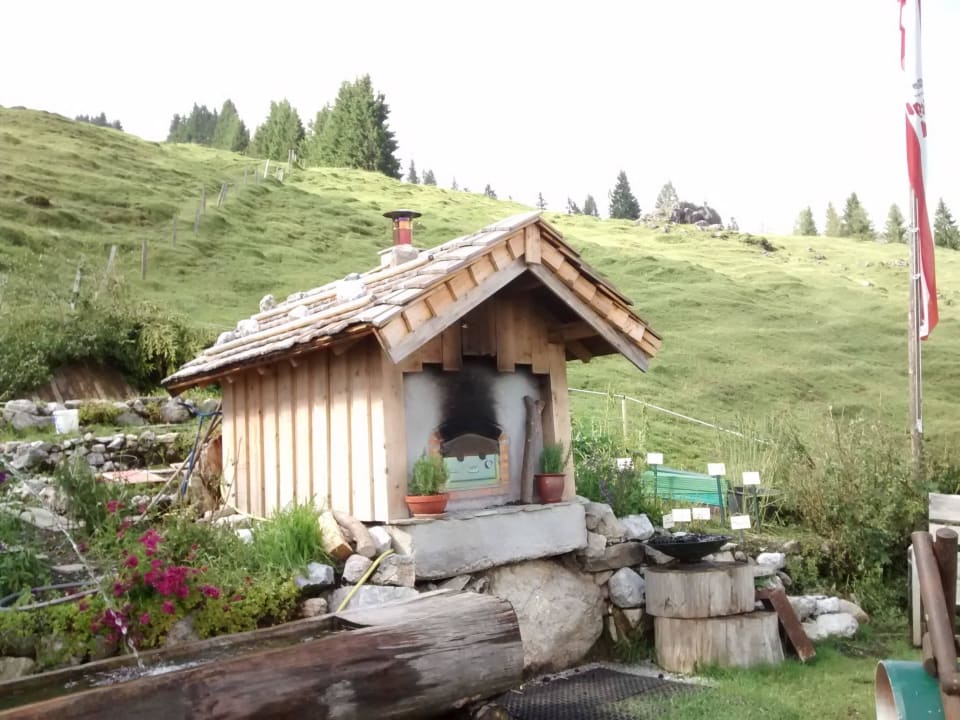 Backofen für frisches Bauernbrot Alpengasthof Hotel Kopphütte