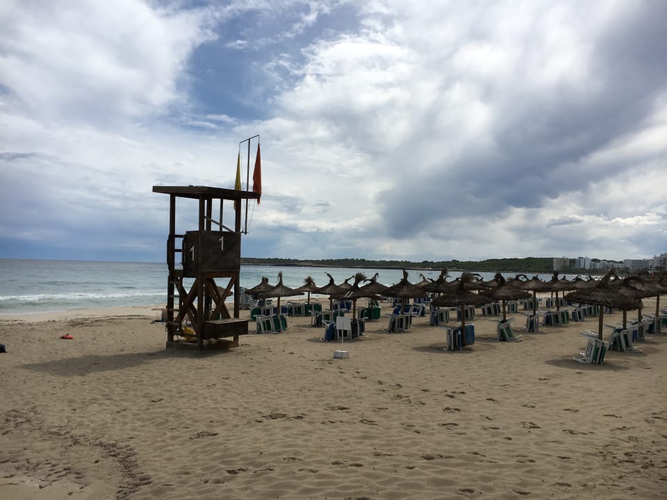 Strand R2 Veronica Beach Hotel