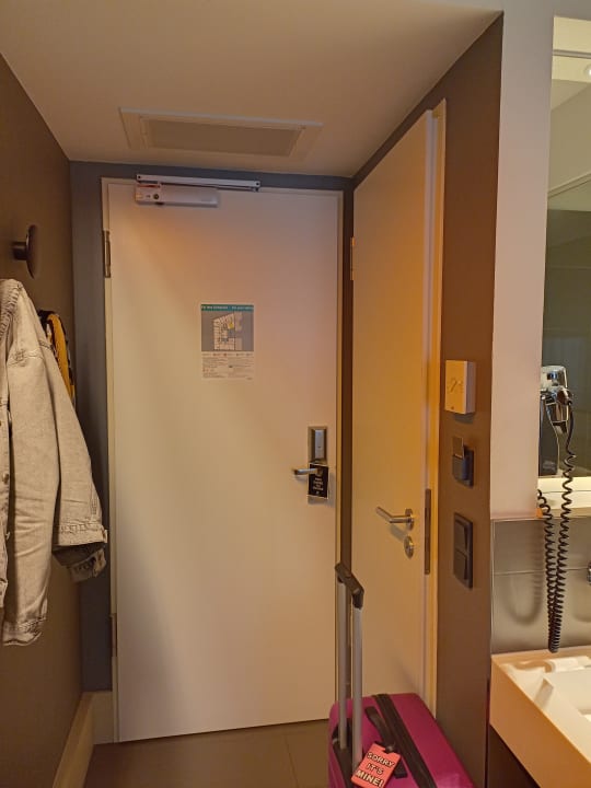 Zimmer Hotel AMANO Grand Central